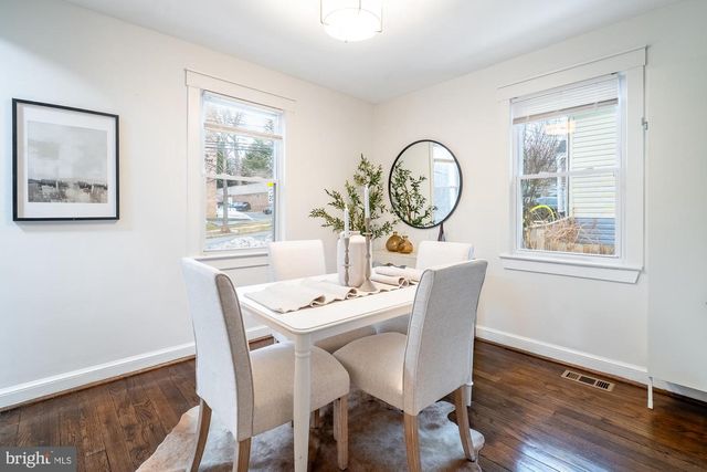 8705 BRADFORD RD, Silver Spring, MD 20901