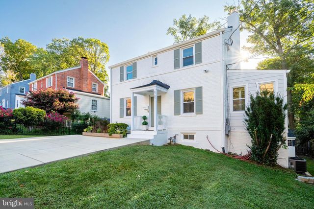 8705 BRADFORD RD, Silver Spring, MD 20901