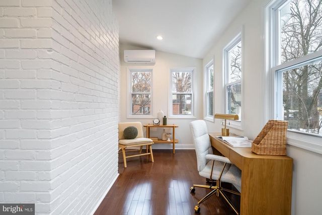 8705 BRADFORD RD, Silver Spring, MD 20901