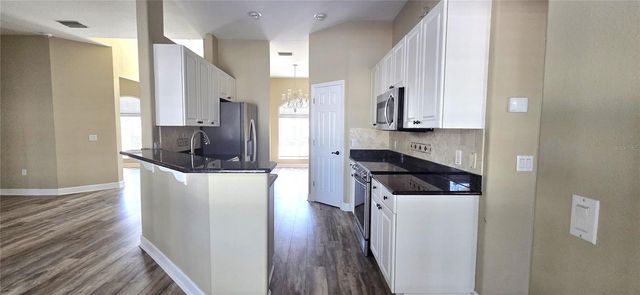 5352 CAMBERLEA AVENUE, Zephyrhills, FL 33541