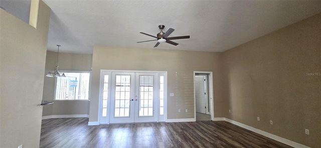 5352 CAMBERLEA AVENUE, Zephyrhills, FL 33541