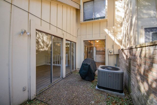 3206 Windchase Boulevard 471, Houston, TX 77082