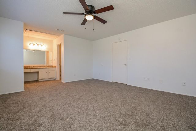 3206 Windchase Boulevard 471, Houston, TX 77082