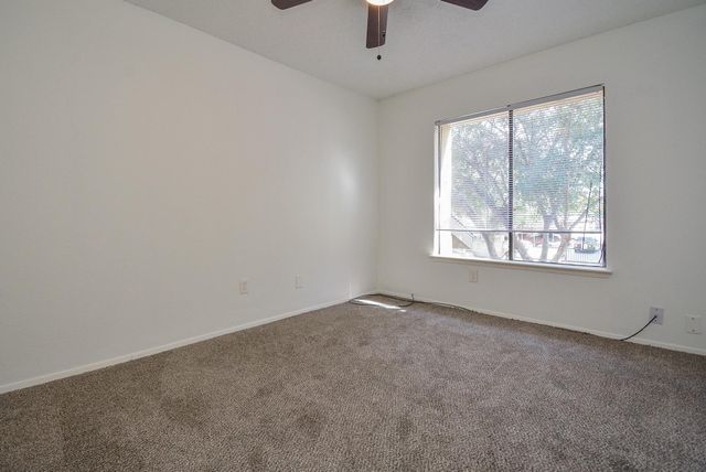 3206 Windchase Boulevard 471, Houston, TX 77082