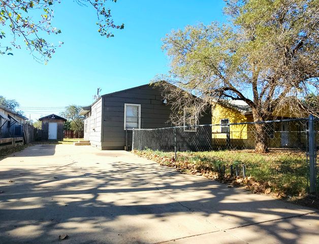 2515 Bates Street, Lubbock, TX 79415
