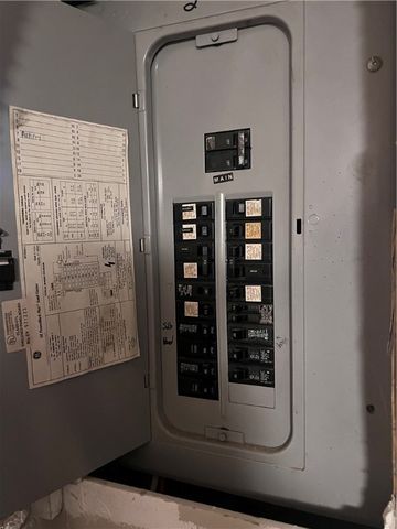 94 Garfield Avenue, Providence, RI 02908