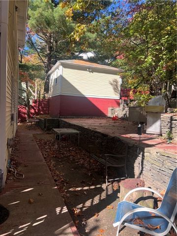 94 Garfield Avenue, Providence, RI 02908