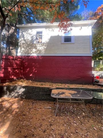 94 Garfield Avenue, Providence, RI 02908