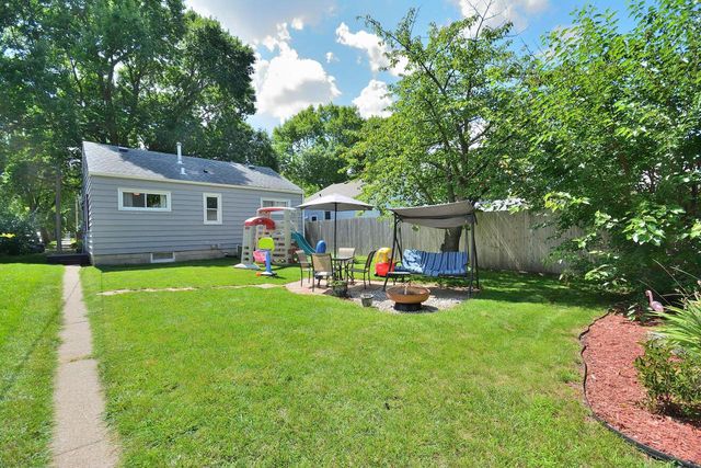 834 E Holt AVENUE, Milwaukee, WI 53207