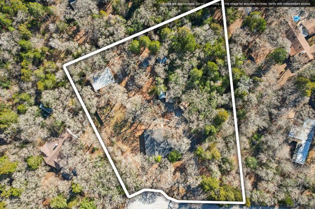 111 Post Oak DR, Elgin, TX 78621