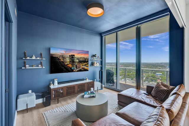 3470 E Coast Avenue H2704, Miami, FL 33137