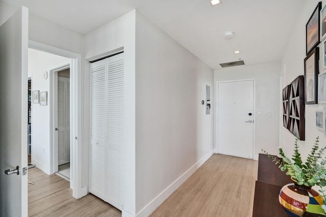 3470 E Coast Avenue H2704, Miami, FL 33137