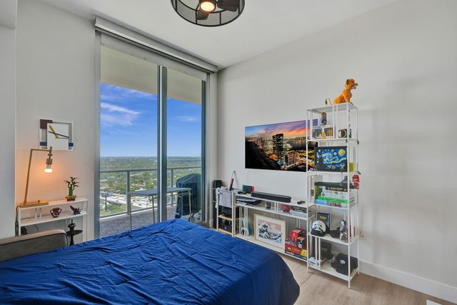 3470 E Coast Avenue H2704, Miami, FL 33137