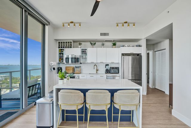 3470 E Coast Avenue H2704, Miami, FL 33137