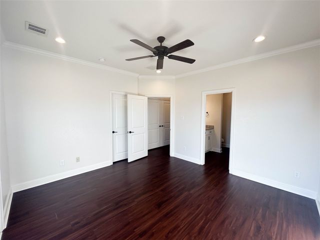 300 Brothers Boulevard, Red Oak, TX 75154