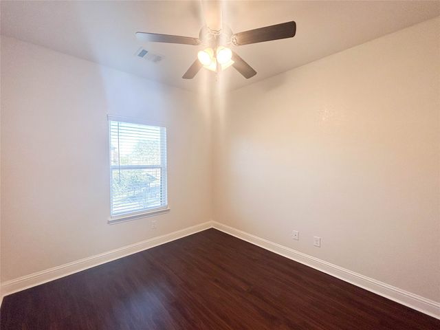 300 Brothers Boulevard, Red Oak, TX 75154