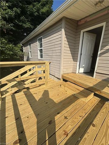 836 W Sprague Street, Winston-salem, NC 27127