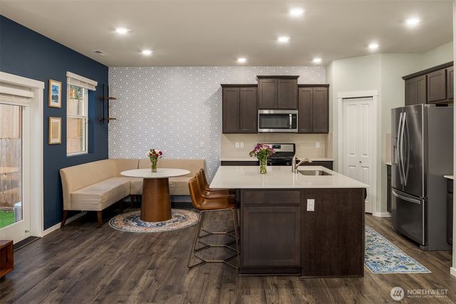 10715 32nd Street NE, Lake Stevens, WA 98258