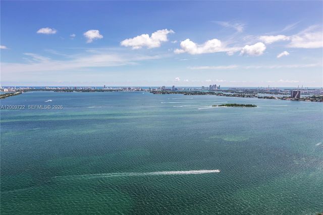 650 NE 32nd St 3903, Miami, FL 33137