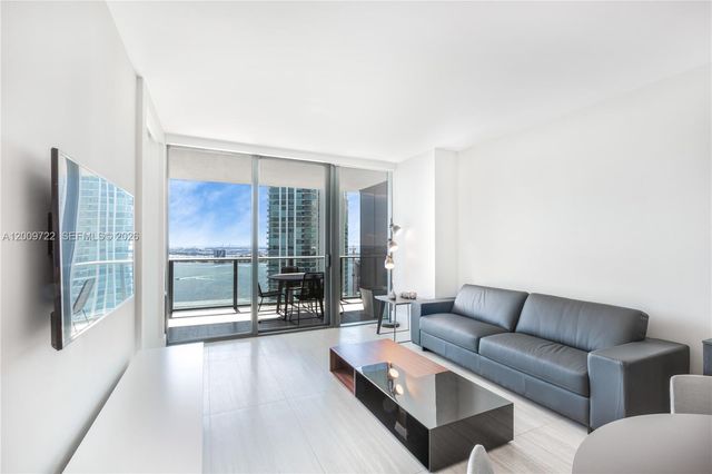 650 NE 32nd St 3903, Miami, FL 33137