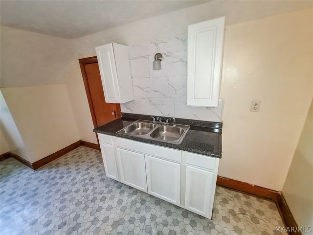 2305 Yancey Avenue B, Montgomery, AL 36107
