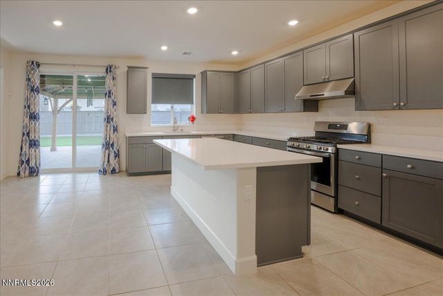 6847 Ronaldinho Drive, Sparks, NV 89436