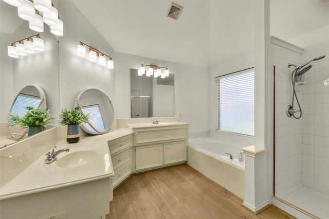 3006 Autumn Hills Court, Friendswood, TX 77546