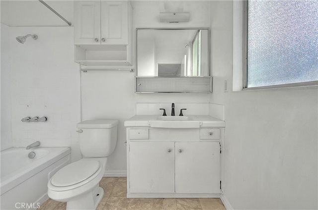 6979 Palm Court 346N, Riverside, CA 92506