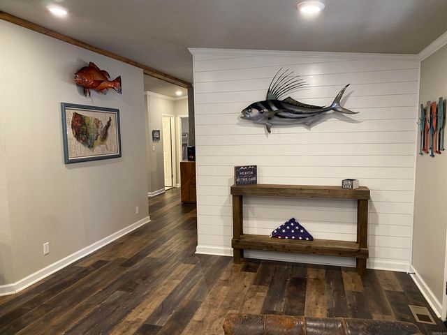 6 Crystal Drive, Mount Ida, AR 71957