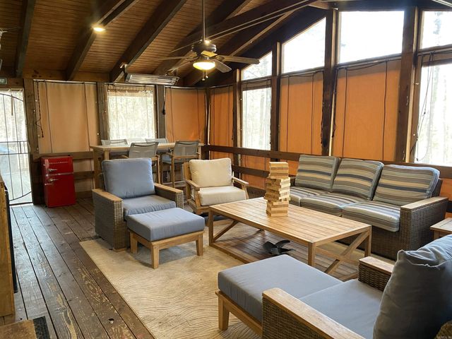 6 Crystal Drive, Mount Ida, AR 71957