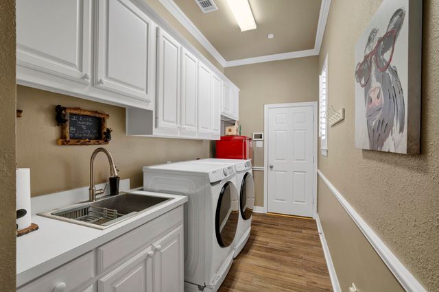 2608 Cedarwood Court, Mckinney, TX 75072