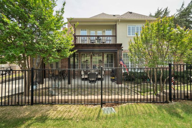 2608 Cedarwood Court, Mckinney, TX 75072