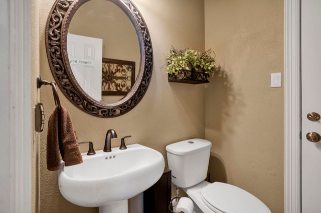 2608 Cedarwood Court, Mckinney, TX 75072