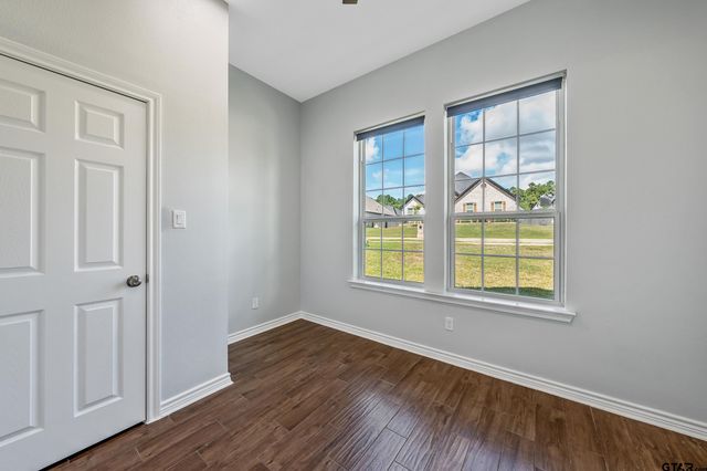 9143 Long Branch, Tyler, TX 75703