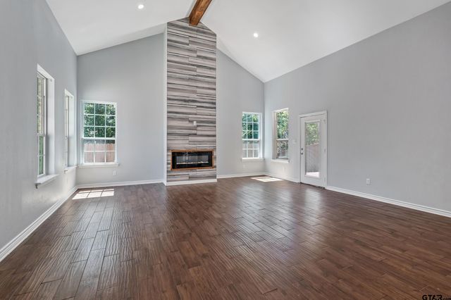 9143 Long Branch, Tyler, TX 75703