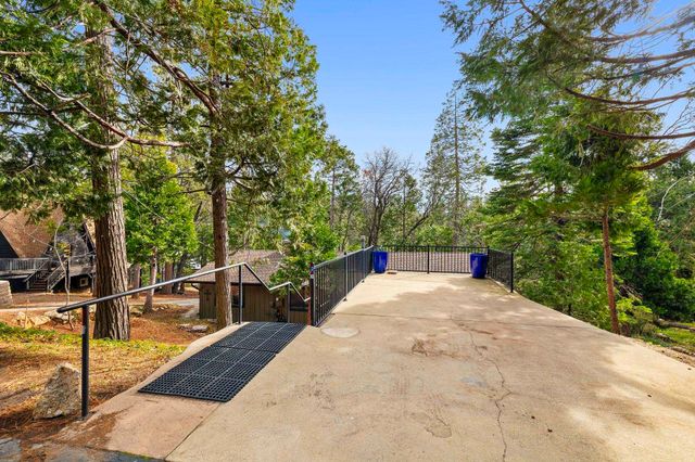 24045 Pine Cone, Twain Harte, CA 95383