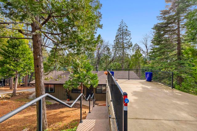 24045 Pine Cone, Twain Harte, CA 95383