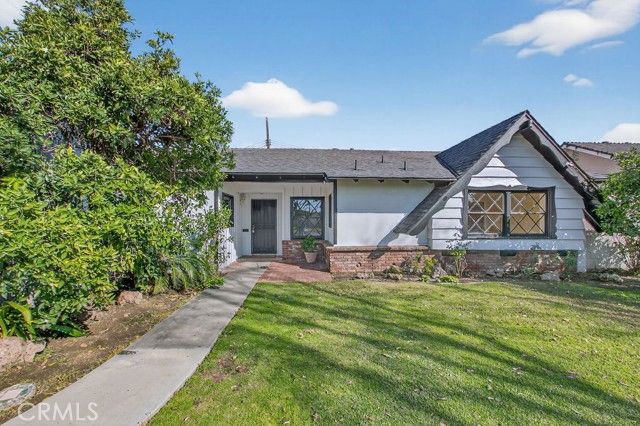 10904 1st Avenue, Whittier, CA 90603