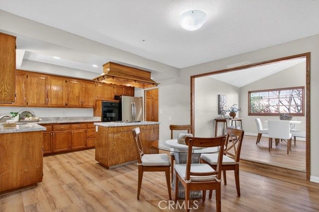 10904 1st Avenue, Whittier, CA 90603