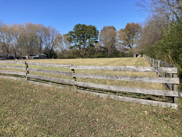 0 Oak St, E, Summertown, TN 38483