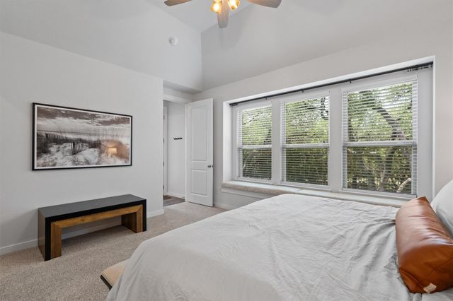 104 Arrowhead Mound RD, Georgetown, TX 78628