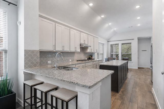 104 Arrowhead Mound RD, Georgetown, TX 78628