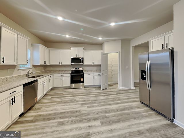 288 Oliver Drive, Locust Grove, GA 30248