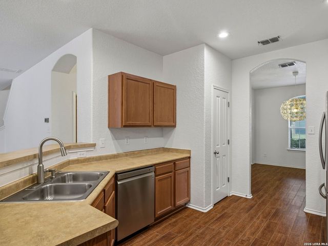 9558 Nueces Canyon, San Antonio, TX 78251