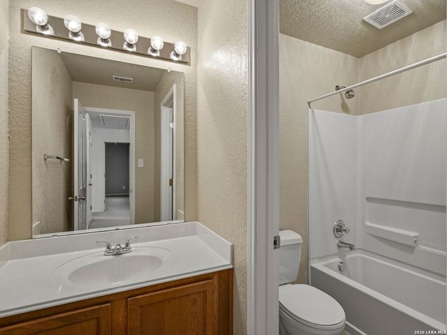 9558 Nueces Canyon, San Antonio, TX 78251