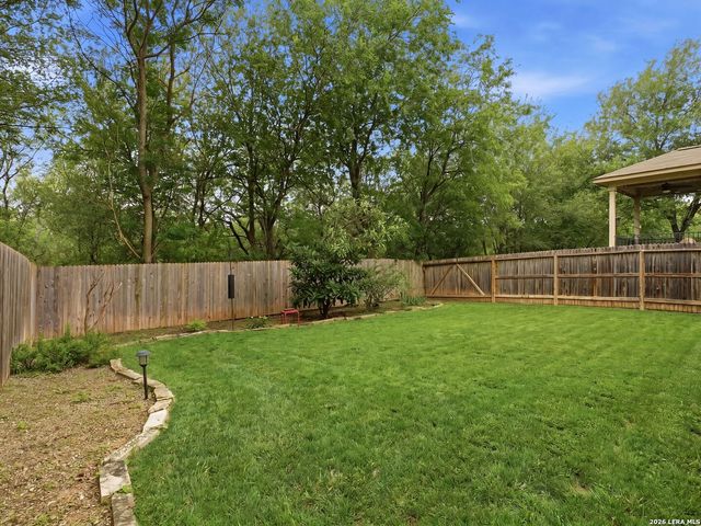 9558 Nueces Canyon, San Antonio, TX 78251