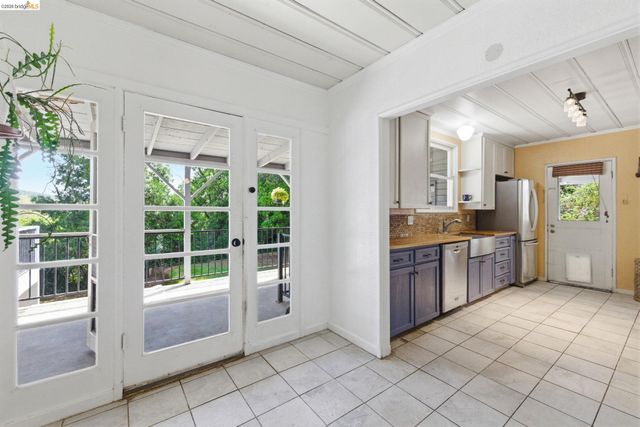 757 E Bald Mountain Rd, Sonora, CA 95370