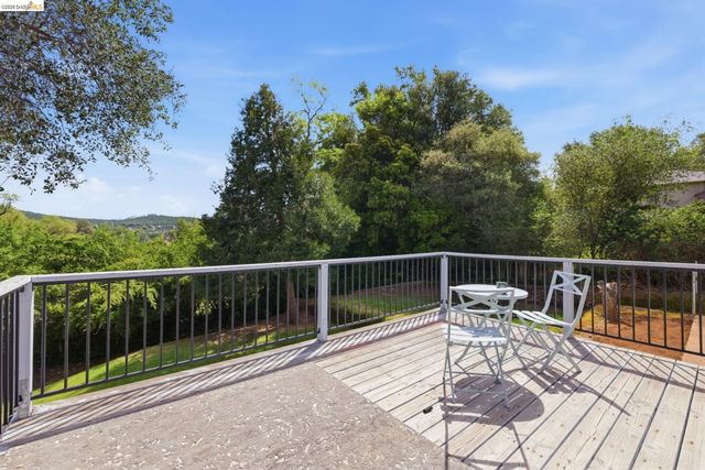 757 E Bald Mountain Rd, Sonora, CA 95370