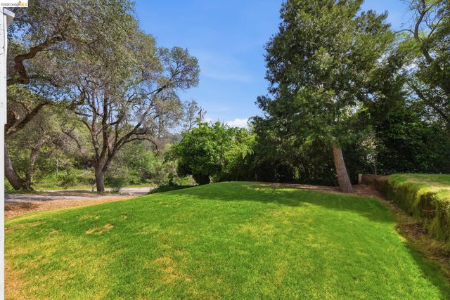 757 E Bald Mountain Rd, Sonora, CA 95370