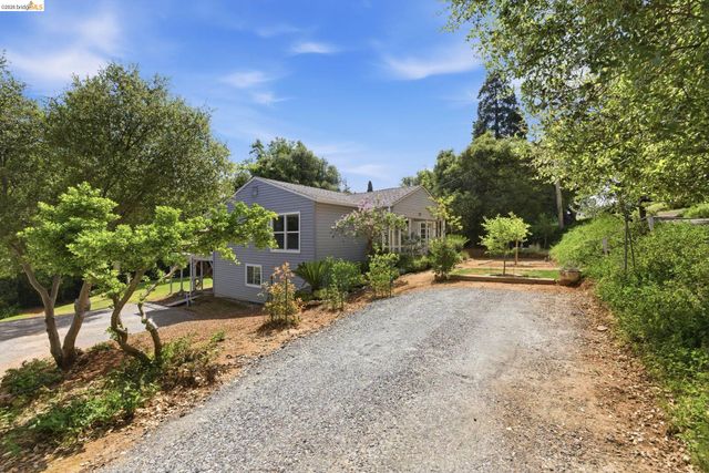 757 E Bald Mountain Rd, Sonora, CA 95370